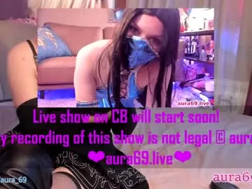 Watch extreme sensual Fuckmachine cam girls with big cleavage
